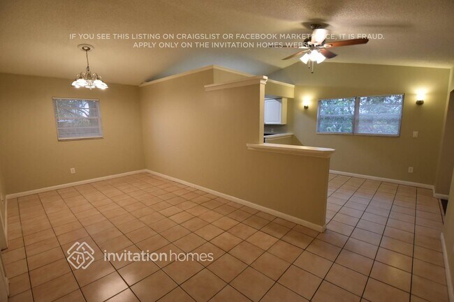 Photo - 2843 Bermuda Ave N