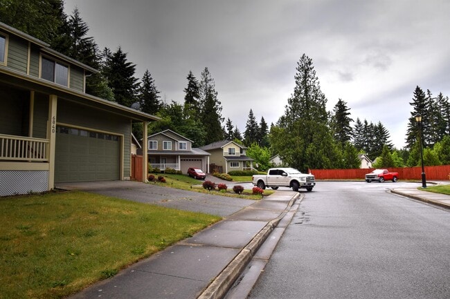 Photo - 6840 4th Ln SE