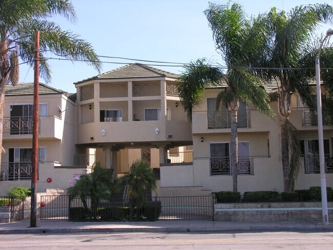 Emerald Terrace Apartments