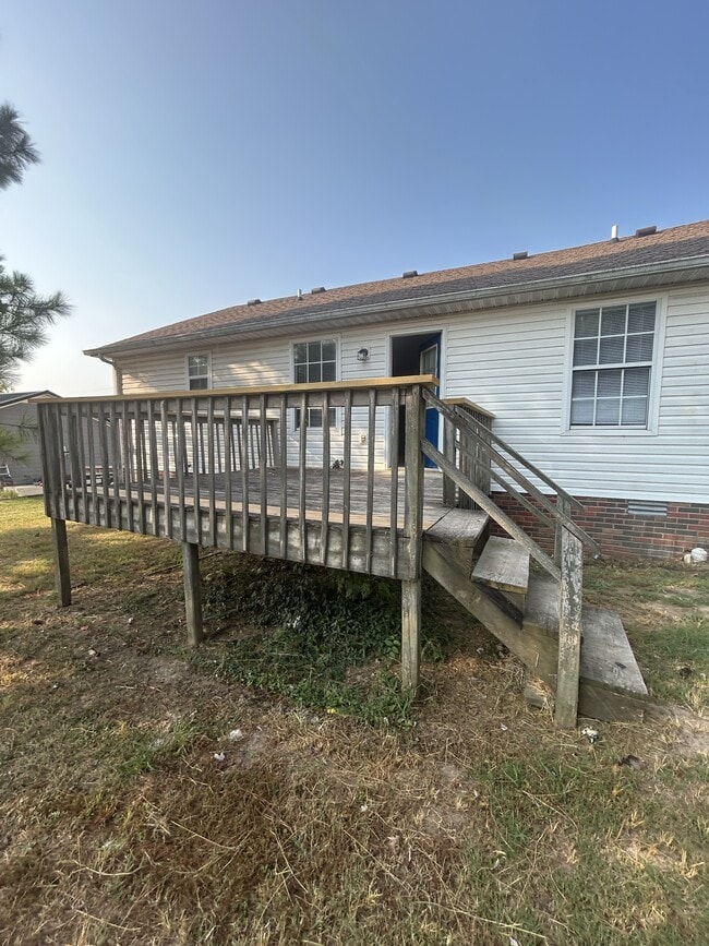 Photo - 2070 Carneal Ln