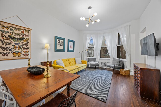 Photo - 2148 W Belle Plaine Ave Unidad 1