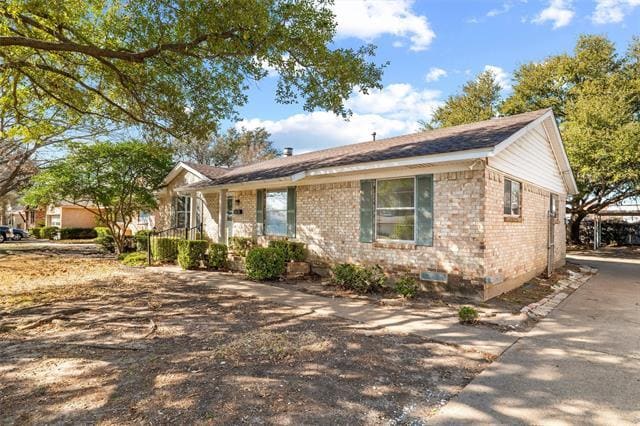 Photo - 2927 Eric Ln