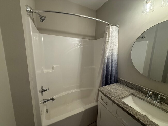 Photo - 630 Village Dr