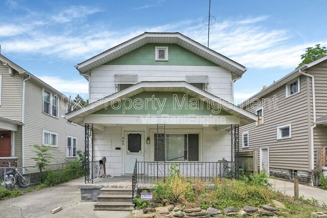 Photo - 563 S Burgess Ave Casa
