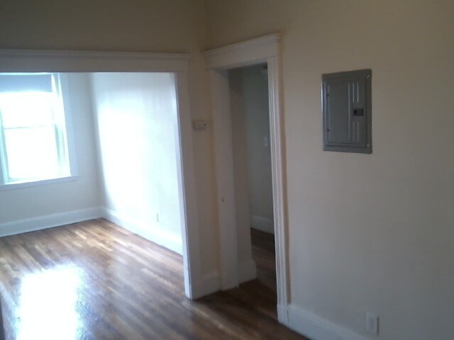 Building Photo - 23 Egremont Rd Rental