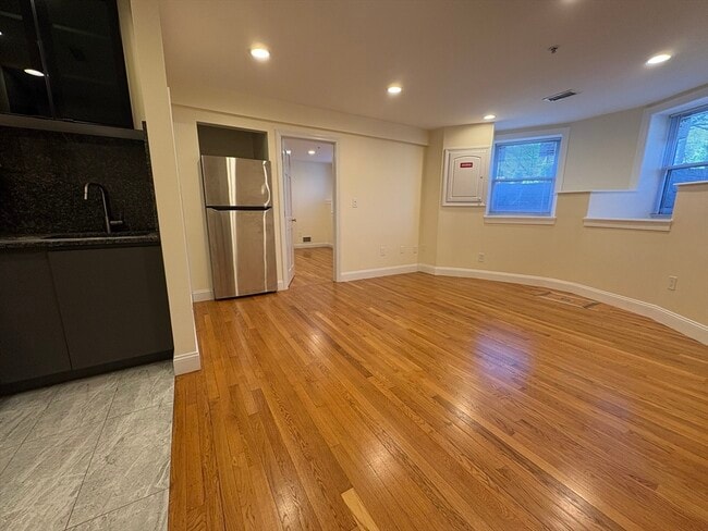 Photo - 1801 Beacon St Unidad 1