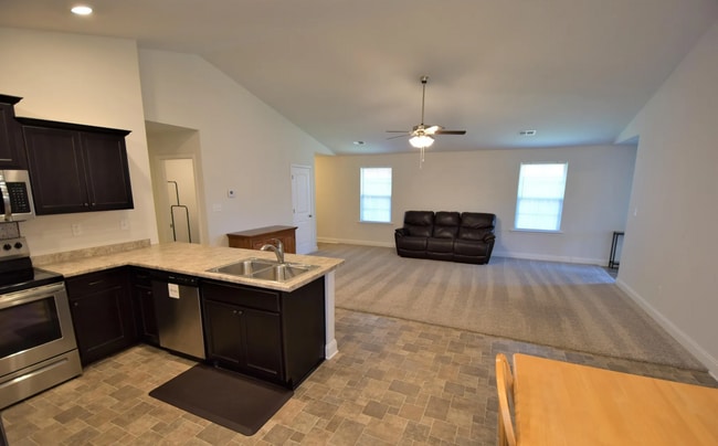 Photo - 7911 Allen Glen Ln