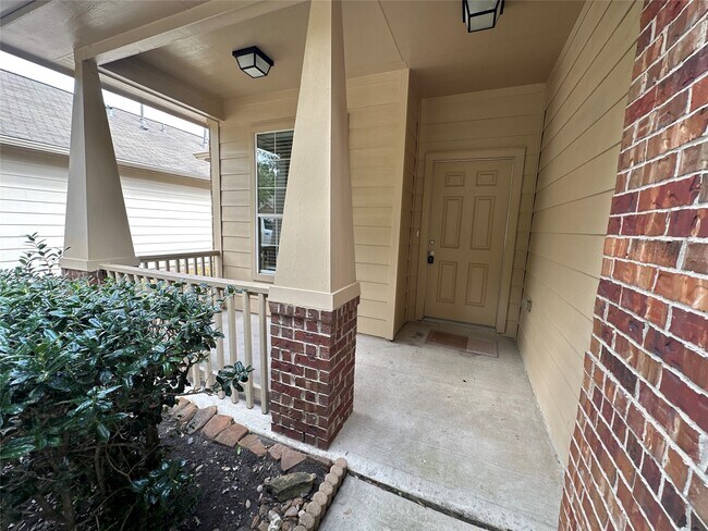 Photo - 18922 Wellock Ln