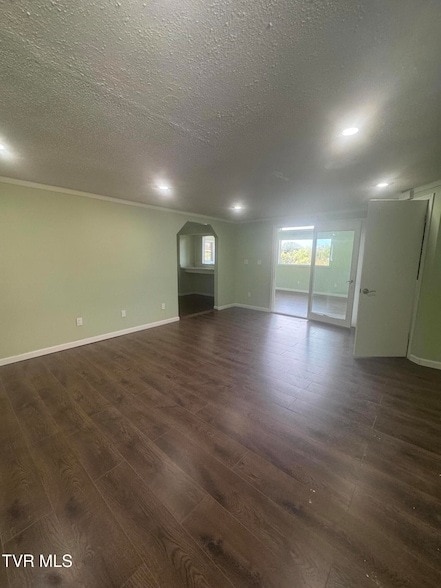 Photo - 179 Gilmer St