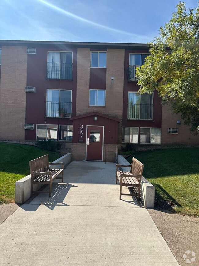 Building Photo - Two Bedroom Unit NP-301 Rental