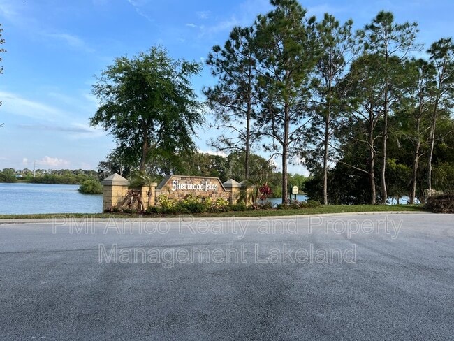 Photo - 2120 Farrington Dr