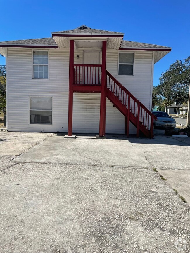 Building Photo - 2614 5th Ave S Unit 2614 5th Ave S -  upstairs CB Rental