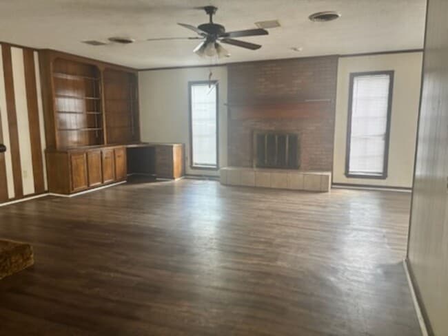 Photo - 3957 California Ave