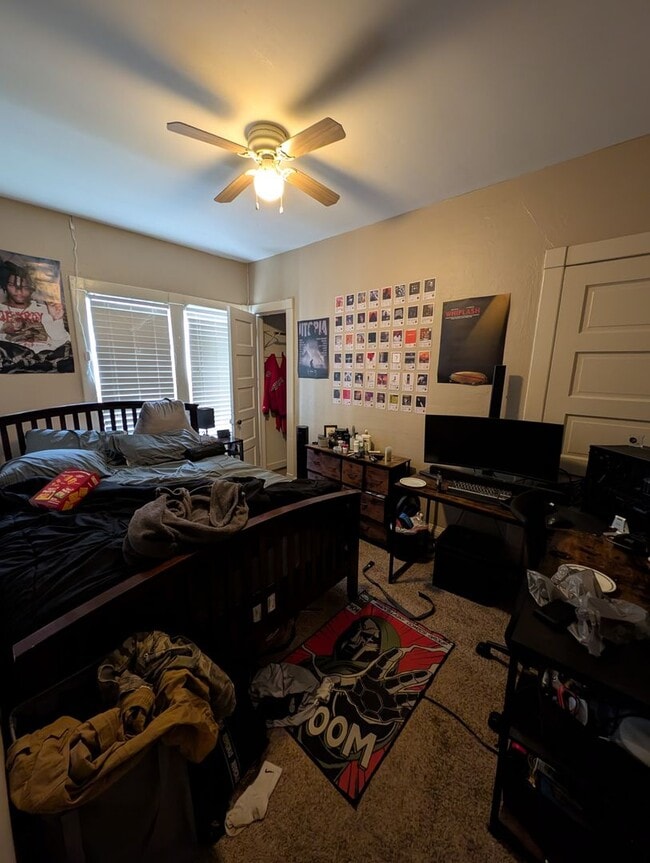 Photo - 2830-2830 N Maryland Ave