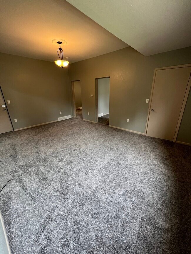 Photo - 812 Chicago Ave