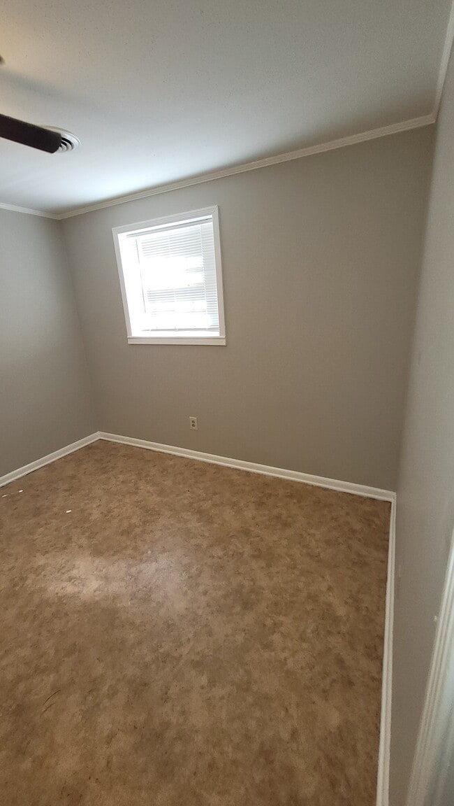 Photo - 129 Reservoir Ridge Dr Unidad 122 Res Rdg Downstairs