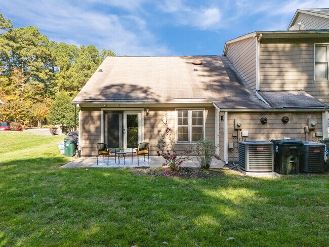 Photo - 67 Crystal Oaks Ct