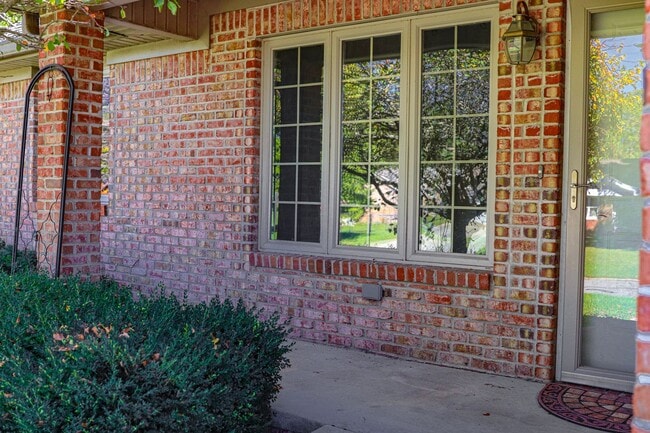 Photo - 2 Bedroom / 2 Bathroom Duplex in Daleville