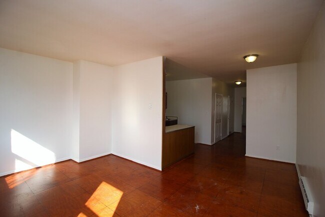 Photo - 212 E Biddle St Unit #3