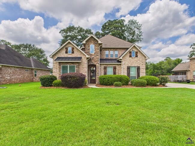 Building Photo - 205 Pebble Stone Pl Rental