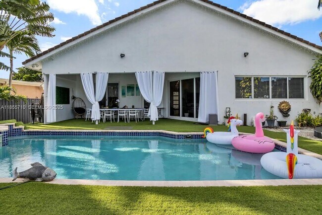 Photo - 205 N 31st Ave