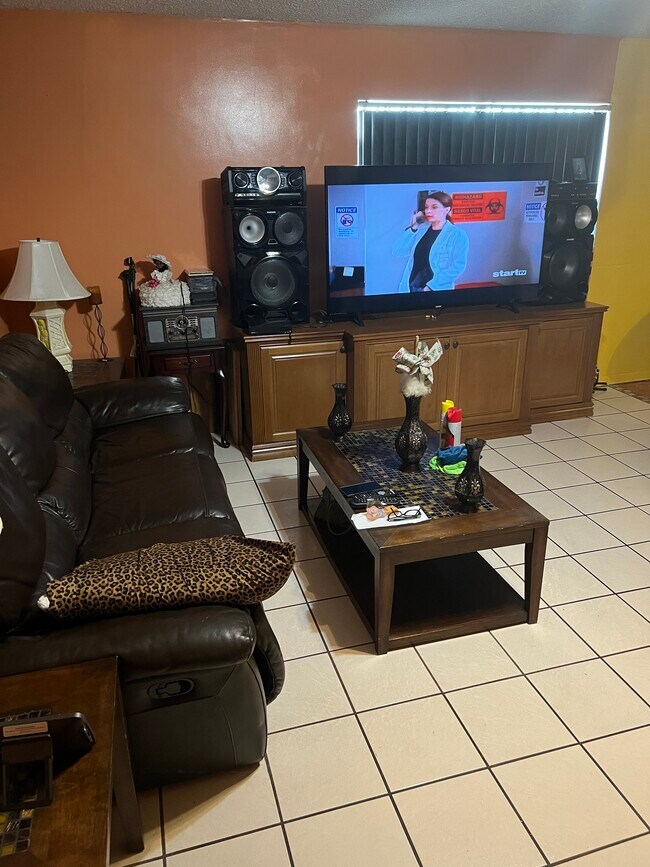 Photo - 2010 SW 68th Way