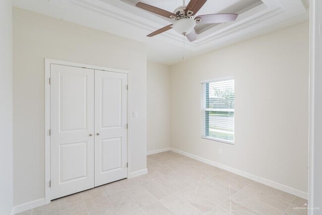 Photo - 10 English N Ave Unidad 1