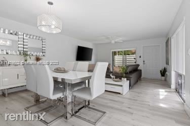 Photo - 3 br, 2.5 bath Townhome - 575 NW 98th Ave