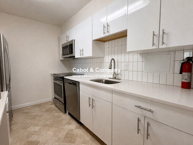 Photo - 50 Longwood Ave Unit 518