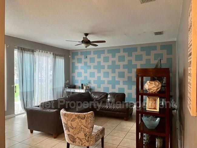 Photo - 316 Coral Beach Cir
