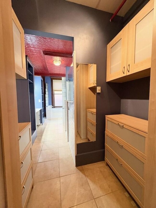 Photo - 318 N Main St Unidad A