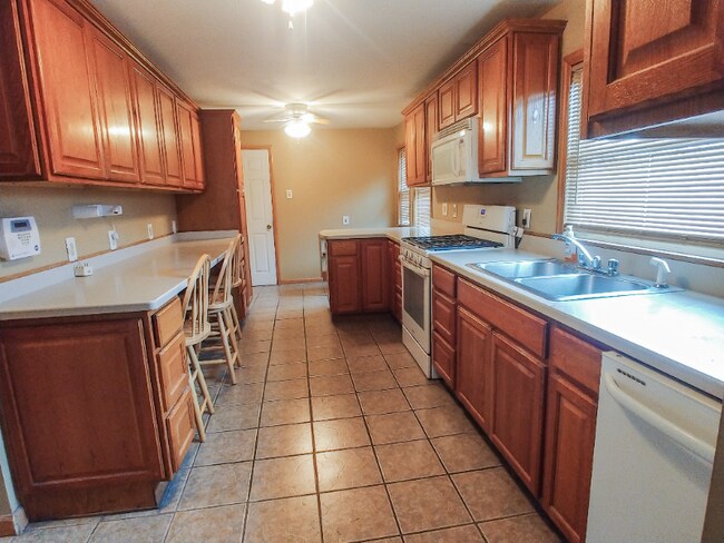 Photo - 2529 Reed St