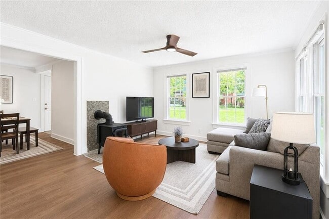 Photo - 1177 Morley Ave SE