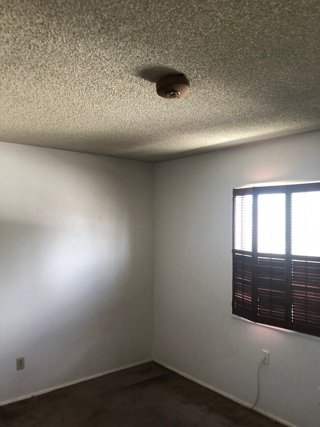 Dinning room areaBathroom - 6640 E Calle La Paz Unit #C