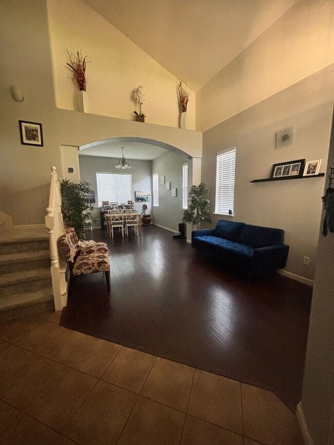 Photo - 2546 Jennifer Dr