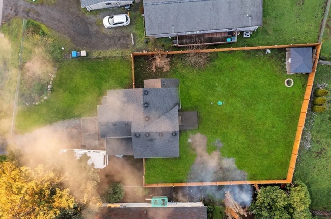 Photo - 16522 Mimosa Ct SE