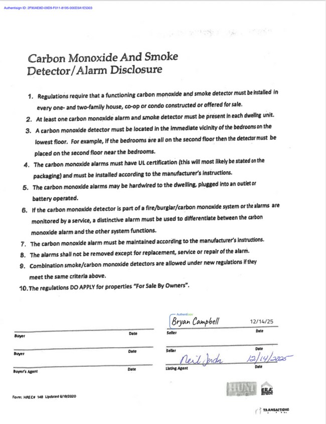 Photo - 41 Mechanic St Unit Upstairs