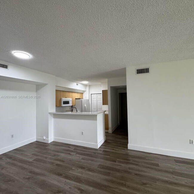 Photo - 2401 W Preserve Way Unidad 102