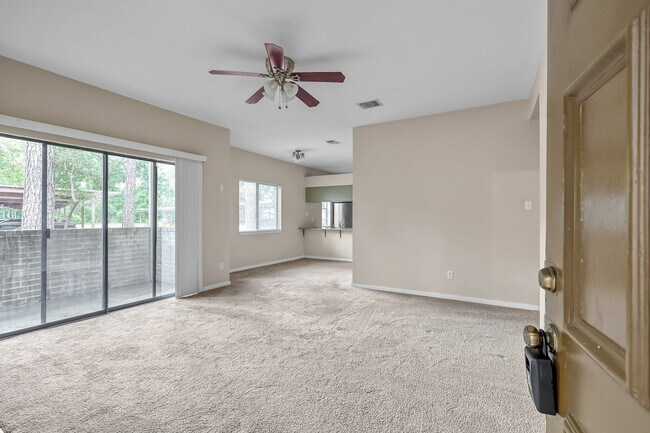 Photo - 3500 Tangle Brush Dr Unit True