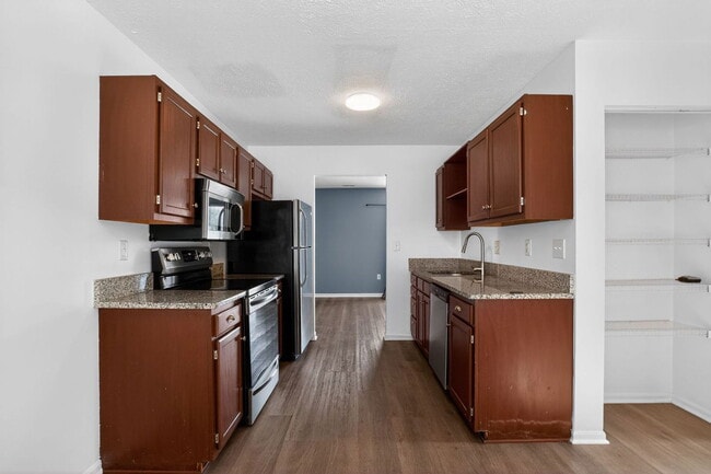 Photo - 45249 Woodstown Way