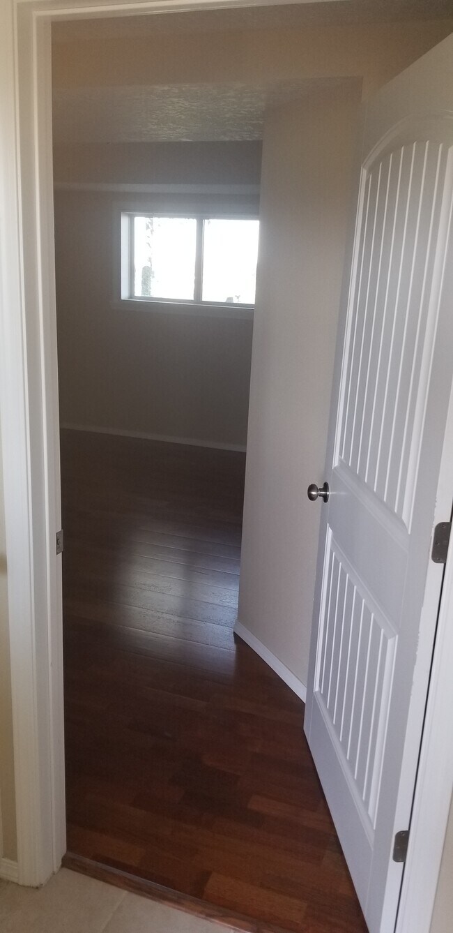 3839 W Prairie Ave Unit 2 bed 2 bath Apartment Hayden w/storage