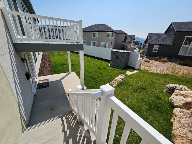 Photo - 439 N Hl Vw Dr