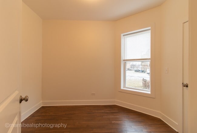 Photo - 6338 S Maryland Ave Unidad 2