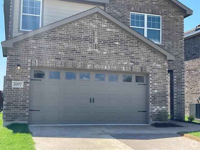 Building Photo - 2007 Mdw Pk Dr Rental