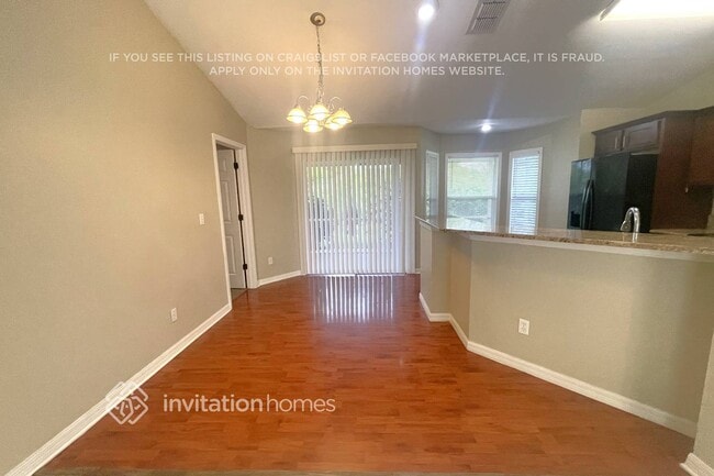 Photo - 2135 SW 4th Ave