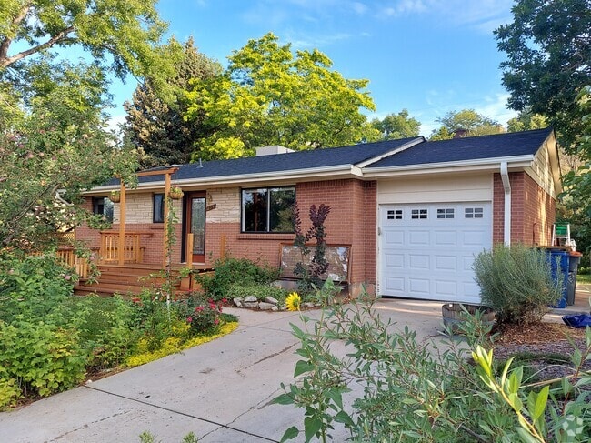 Building Photo - 11175 W Ohio Dr Rental