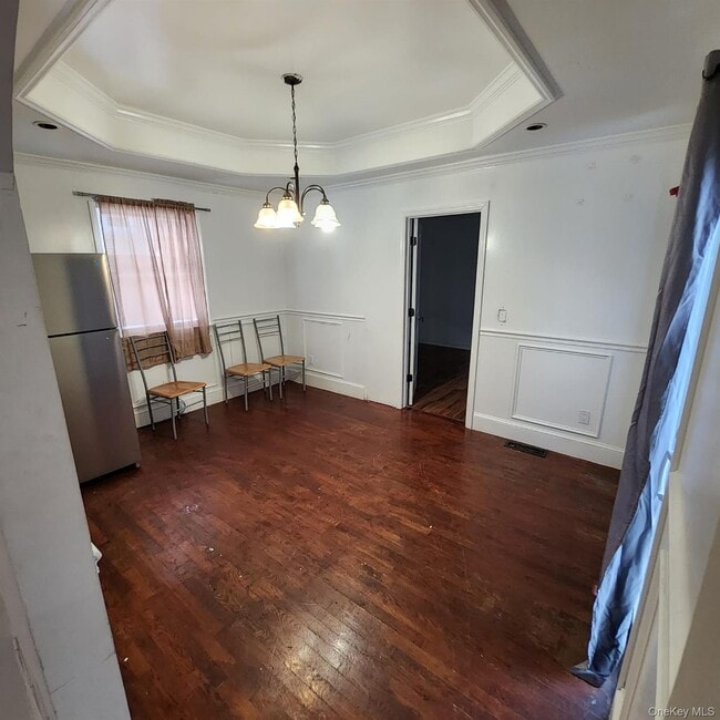 Photo - 8 Orchard Lake Dr