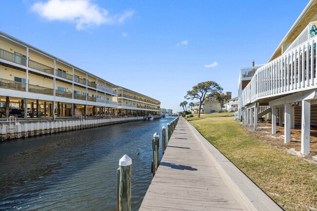 Photo - 775 Gulf Shore Dr