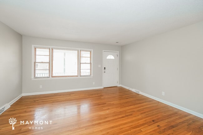 Photo - 212 Jean Wells Dr