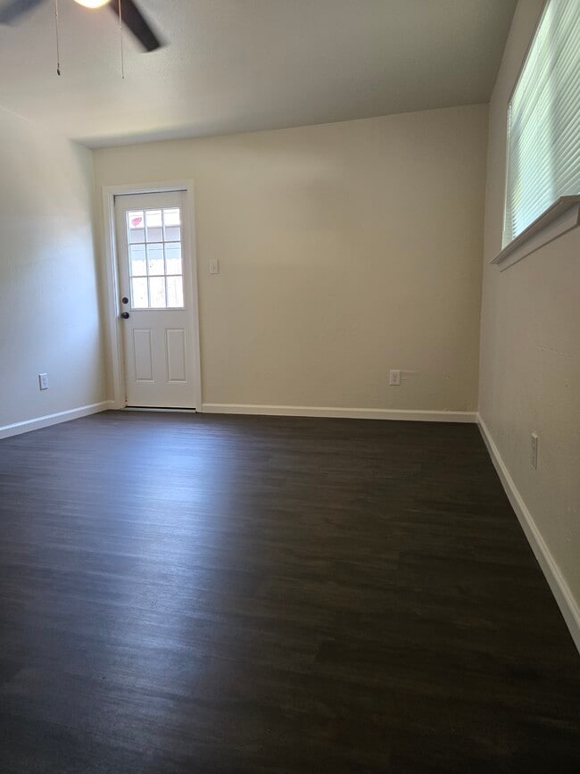 Photo - 500 Magnolia St Unit B